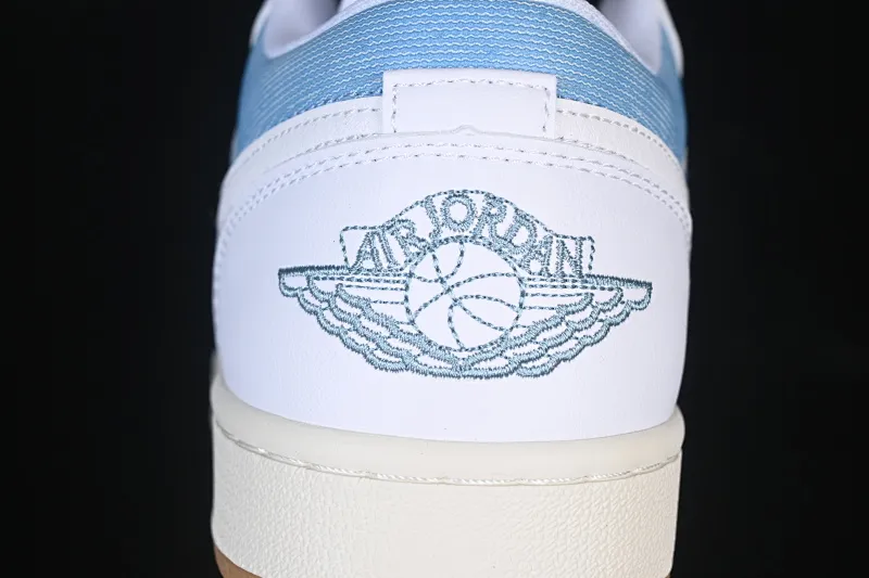 All categories Air Jordan Jordan series basketball shoes Air Jordan 1 Low Air Jordan 1 Low Denim "Worn Blue" Denim denim low-top retro culture basketball shoes HQ2004-400